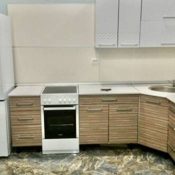 Продается 1-комнатная квартира, 50 м²