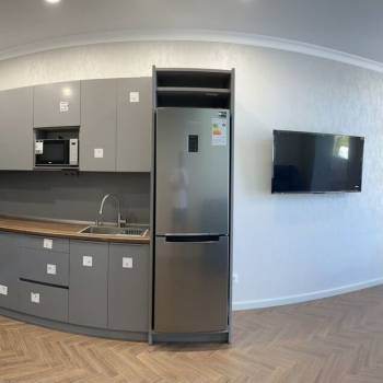 Продается 1-комнатная квартира, 55 м²