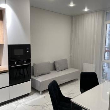 Сдается 1-комнатная квартира, 43 м²