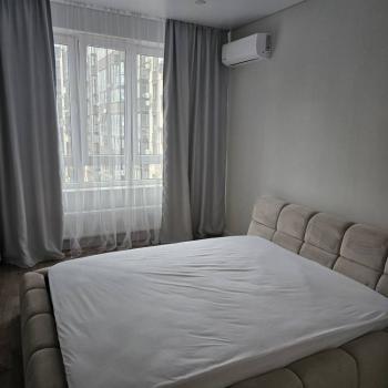 Сдается 1-комнатная квартира, 43 м²