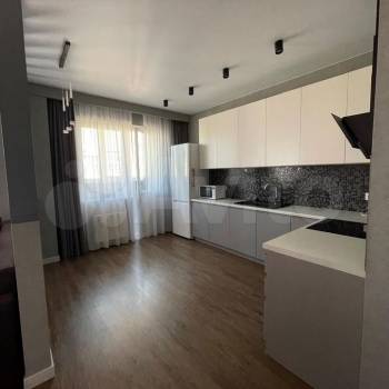 Продается 1-комнатная квартира, 46,8 м²