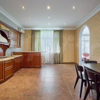 Сдается Дом, 180 м²