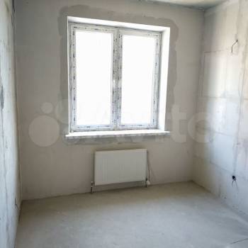 Продается 1-комнатная квартира, 38 м²