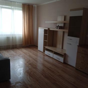 Сдается 1-комнатная квартира, 59 м²
