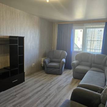 Сдается 2-х комнатная квартира, 67 м²