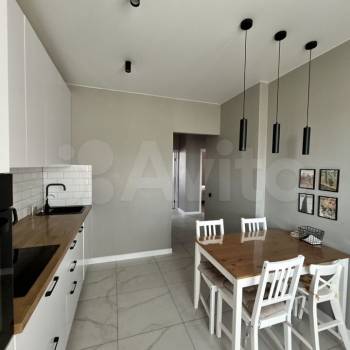 Продается 3-х комнатная квартира, 65,8 м²