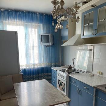 Продается 3-х комнатная квартира, 61 м²