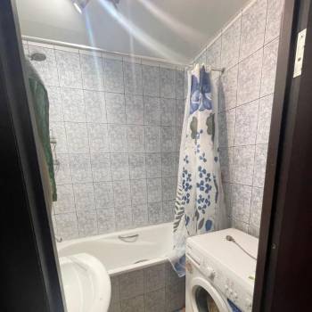 Продается 3-х комнатная квартира, 61 м²