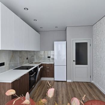 Продается 1-комнатная квартира, 42,2 м²