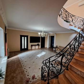 Сдается Дом, 405 м²