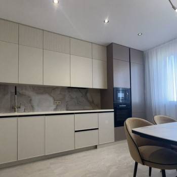 Продается 3-х комнатная квартира, 82 м²