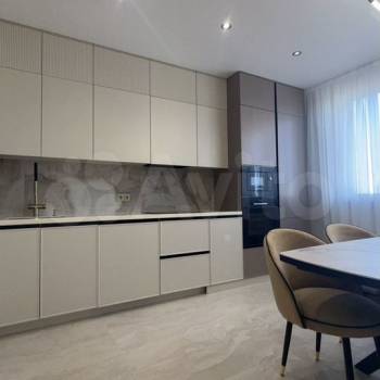 Продается 3-х комнатная квартира, 82 м²