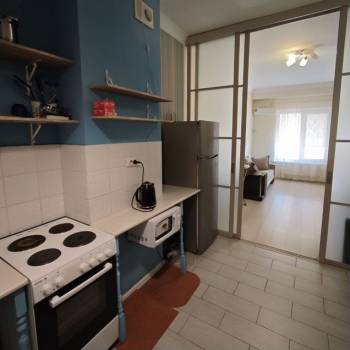 Продается 1-комнатная квартира, 27 м²