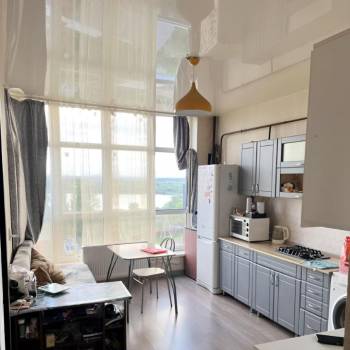 Продается 1-комнатная квартира, 41,2 м²