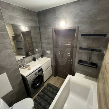 Продается 1-комнатная квартира, 51,1 м²