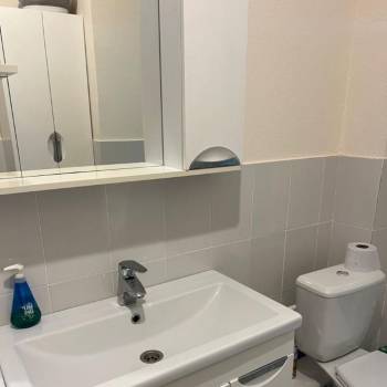 Продается 1-комнатная квартира, 43 м²