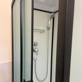 Продается 1-комнатная квартира, 43 м²