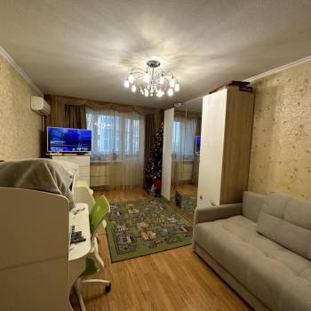 Продается 2-х комнатная квартира, 54 м²