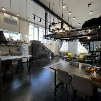 Продается 3-х комнатная квартира, 100 м²