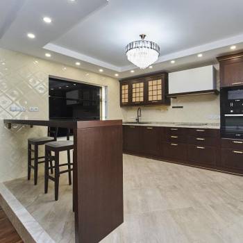 Сдается Многокомнатная квартира, 98 м²