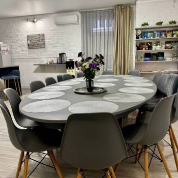 Продается 3-х комнатная квартира, 132 м²