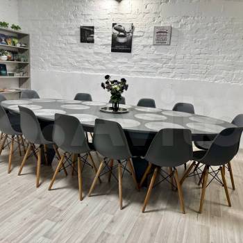 Продается 3-х комнатная квартира, 132 м²