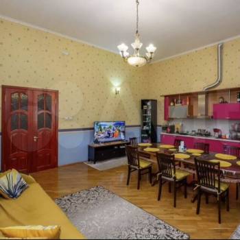 Продается Дом, 500 м²