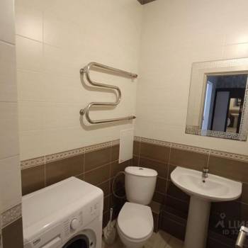 Сдается 1-комнатная квартира, 40 м²