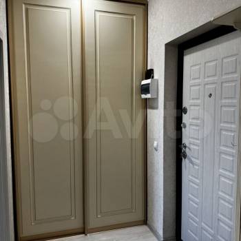 Продается 1-комнатная квартира, 39 м²