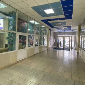 Сдается Торговое помещение, 171 м²