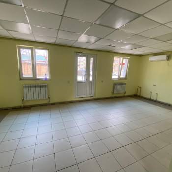 Сдается Торговое помещение, 42 м²