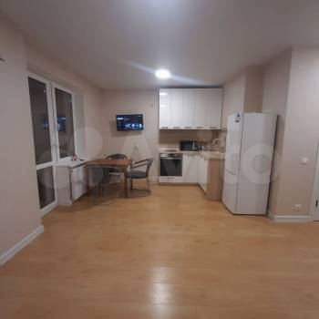 Продается 1-комнатная квартира, 28 м²