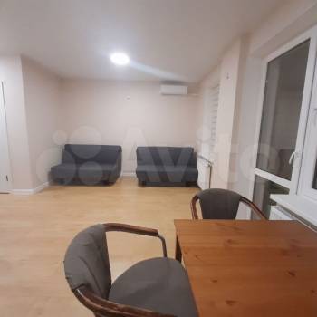 Продается 1-комнатная квартира, 28 м²