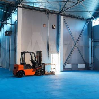 Сдается Нежилое помещение, 750 м²