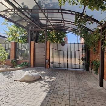 Продается Дом, 409 м²