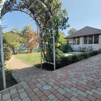 Продается Дом, 409 м²