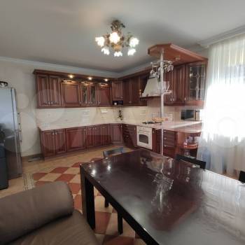 Продается Дом, 409 м²