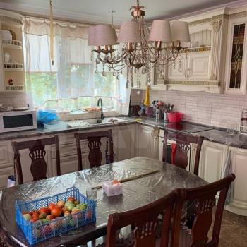 Продается Дом, 190 м²