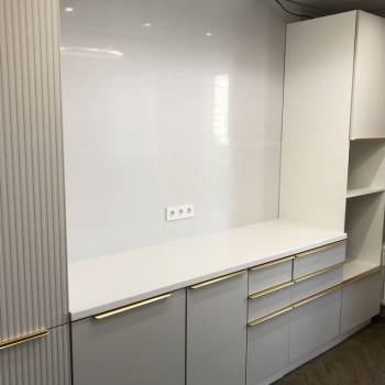 Продается 1-комнатная квартира, 35 м²