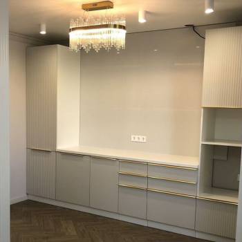 Продается 1-комнатная квартира, 35 м²