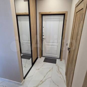 Сдается 1-комнатная квартира, 39 м²