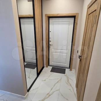 Сдается 1-комнатная квартира, 39 м²