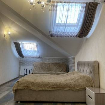 Продается 1-комнатная квартира, 52,4 м²