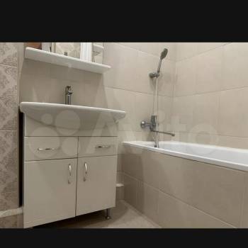 Продается 1-комнатная квартира, 33 м²