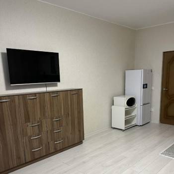 Продается 1-комнатная квартира, 28 м²