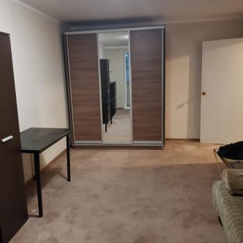 Сдается 1-комнатная квартира, 38 м²