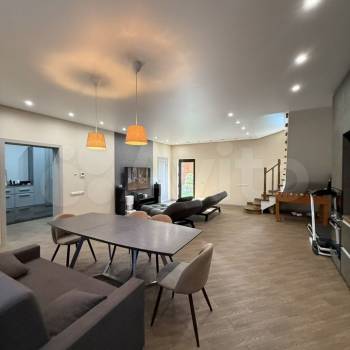 Продается Дом, 170 м²