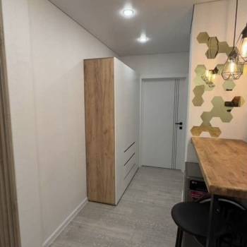 Продается 1-комнатная квартира, 46 м²