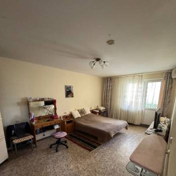 Продается 2-х комнатная квартира, 65 м²