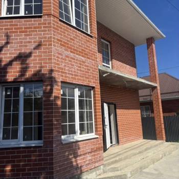 Продается Дом, 200 м²